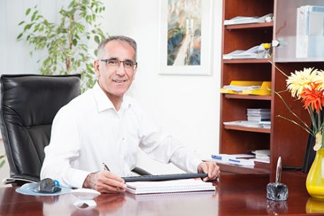 Dr. Sasan Kiani